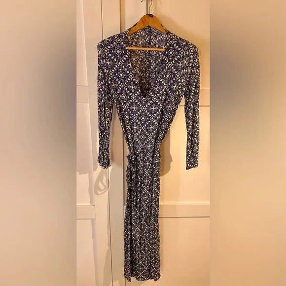 Lulus - Mandala Daydream Blue Print Maxi Dress - Picture 1 of 2
